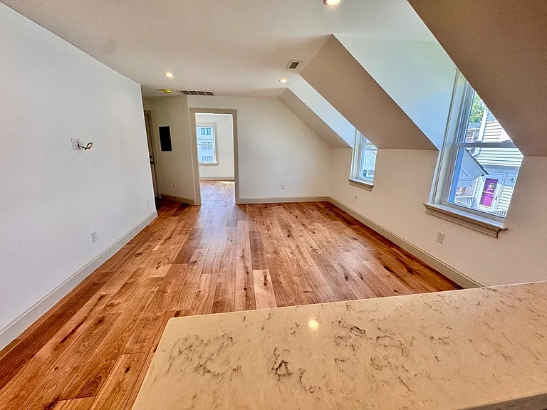7 Hardy St #2 — Photo 6
