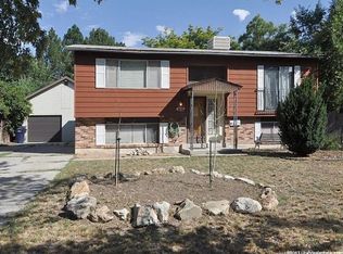 8533 S Ray Cir, Sandy, UT 84094