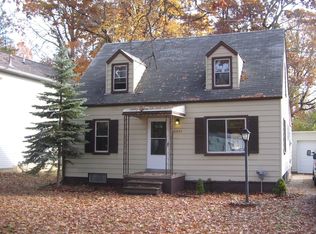 21330 Hamilton Ave, Farmington Hills, MI 48336