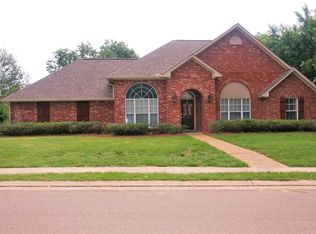 160 Stratford Dr, Madison, MS 39110