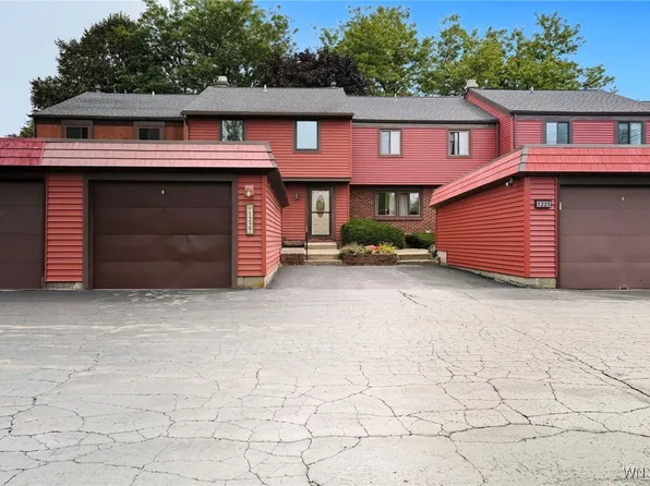 1227 Peppertree Dr, Derby, NY 14047