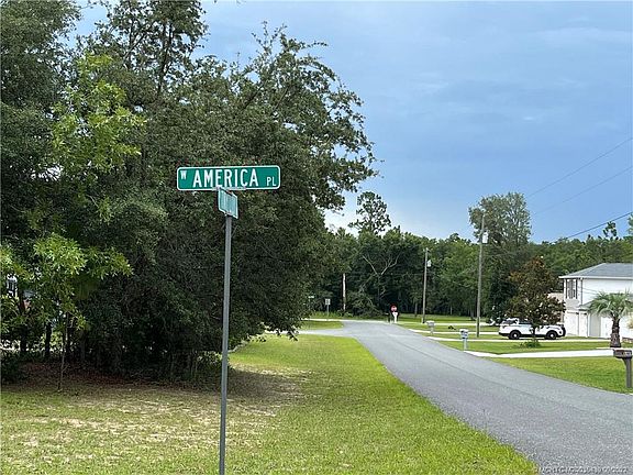 5th image of 1457 W America Pl