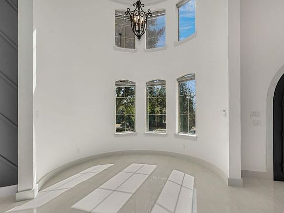 5th image of 1256 Timber Ln