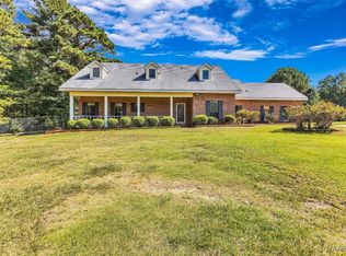 7465 Bradley Rd, Wetumpka, AL 36092