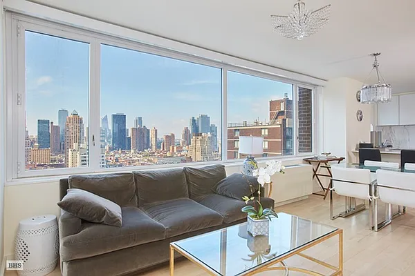 Rented by Brown Harris Stevens | media 33