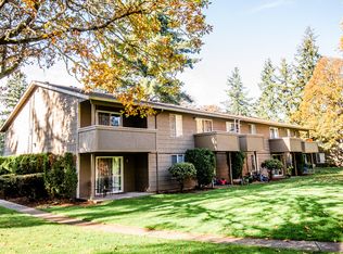 10821 108th Ave SW #F-10, Lakewood, WA 98498