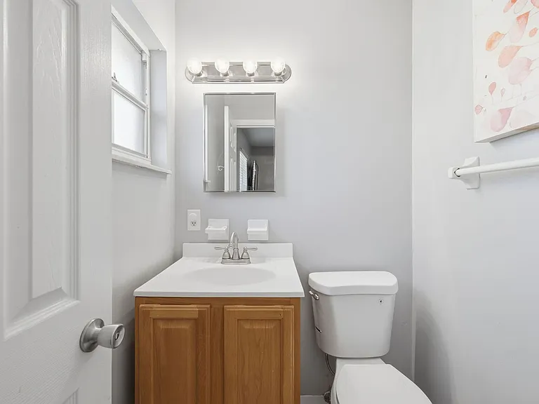 2901 Eastland Rd — Photo 14