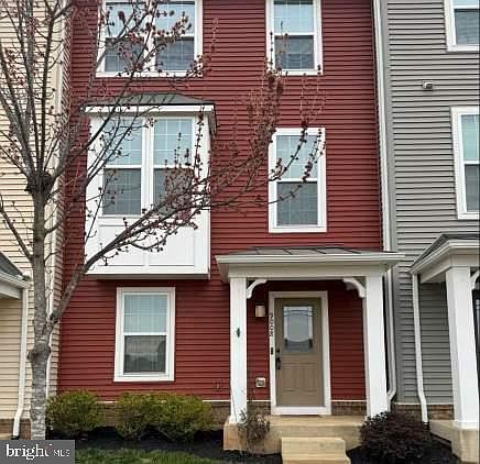 2nd image of 9008 Randolph Cir