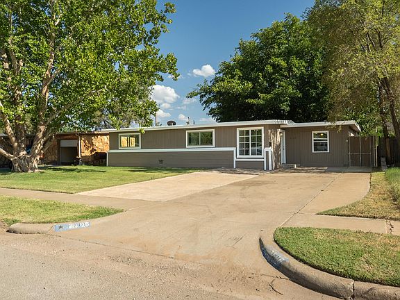 3rd image of 2105 48th St