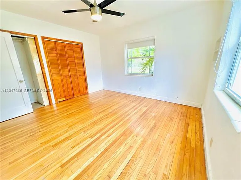 410 Pinecrest Dr #1 — Photo 30