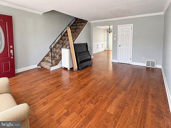 3rd image of 2804 Disston St