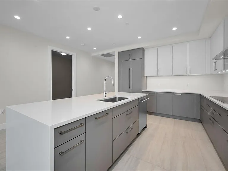 275 1st Ave S #3503 — Photo 11