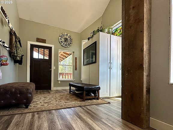 4th image of 55 Wellman Ln