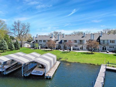22 W Point Pl, Tonka Bay, MN, 55331