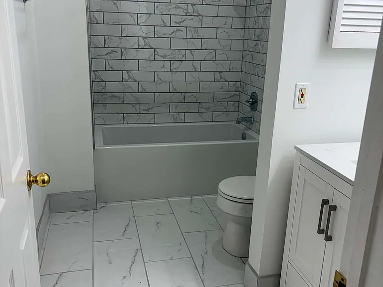 2730 Brownsboro Rd #135 — Photo 7