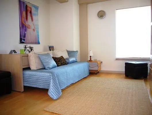 Rented by Compass | media 14