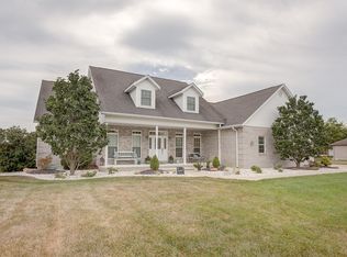 4944 Leeward Ct, Aviston, IL 62216