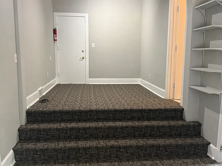 921 W Kalamazoo Ave #4 — Photo 6