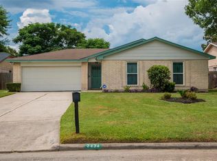 2434 Ridge Hollow Dr, Houston, TX 77067