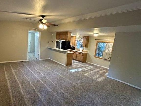 2nd image of 16516 Cobb Blvd