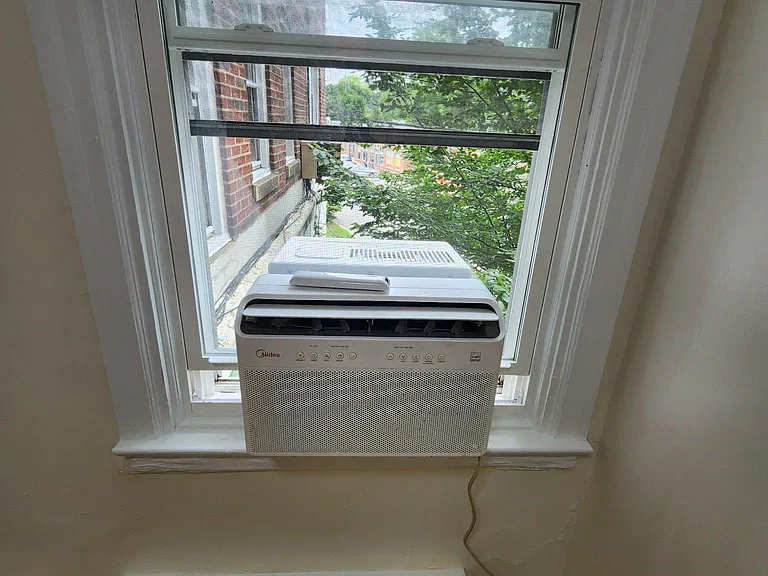 400 N Hortter St #206 — Photo 34