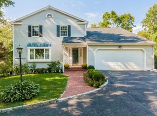 45 Morehouse Hwy, Fairfield, CT 06825