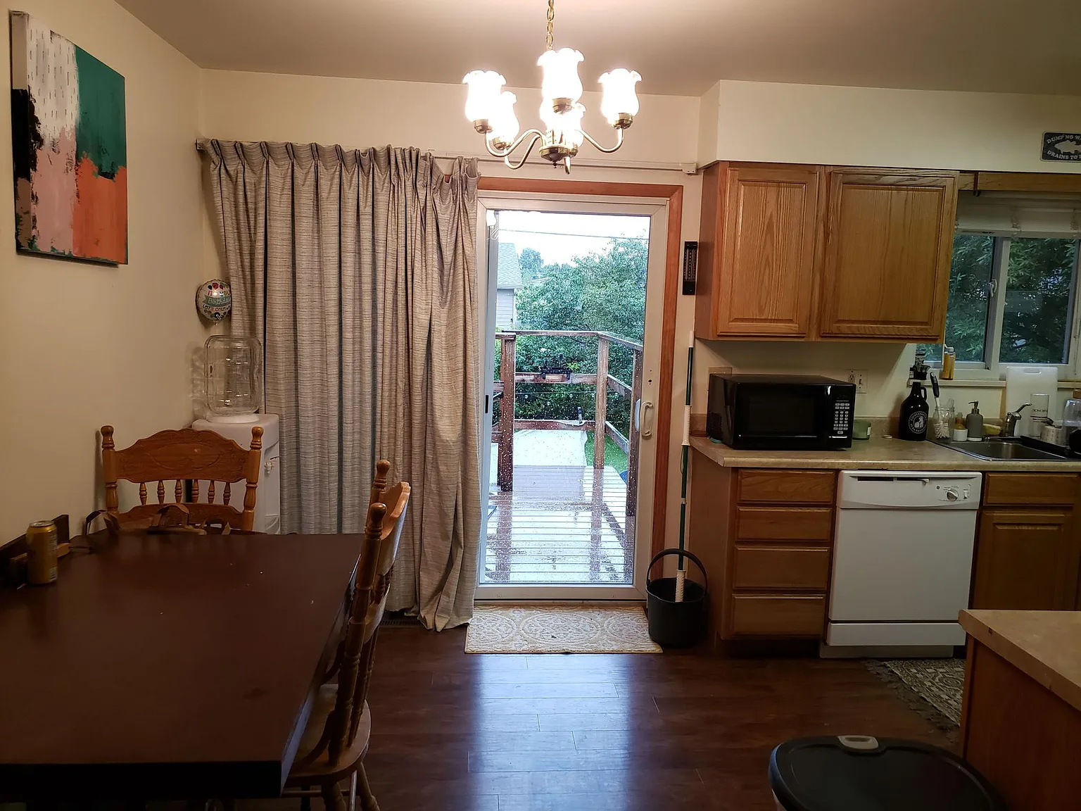 4 bed, 1850 sqft, $2,600 — Photo 3