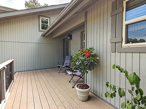 4th image of 2123 E Country Way