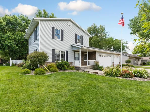 2100 La Casa Ln SE, Owatonna, MN 55060