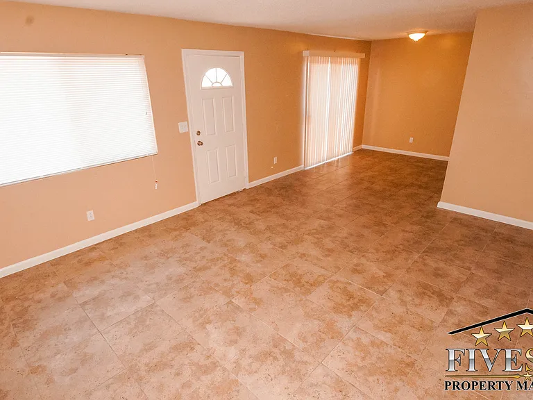 3017 Q St #A — Photo 12