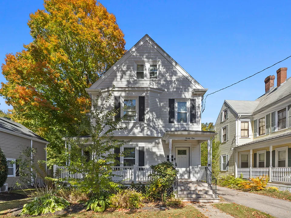 29 Chapman St #1