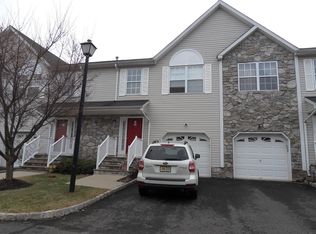 28 Mindy Dr #1728, Somerset, NJ 08873