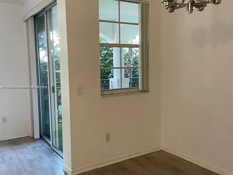 3105 NE 184th St #7202 — Photo 12