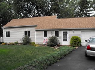 934 Creek Road Ext, Lewiston, NY 14092