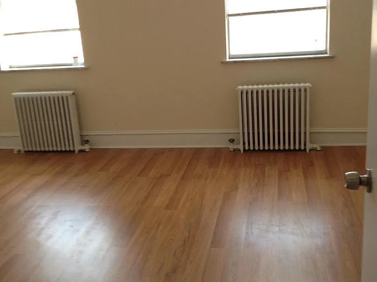 1104 Pierce St — Photo 7