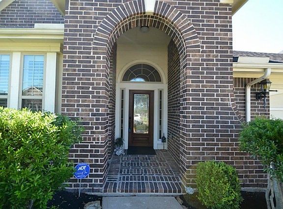 2nd image of 28503 Kinglet Pines Dr