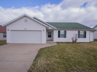 714 S Lantern Rdg, Nixa, MO 65714