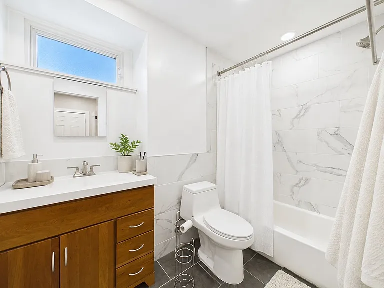 3412 Hamilton St — Photo 10