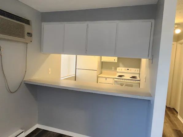 120 - 124 Fox Hill Lane - 124 - K