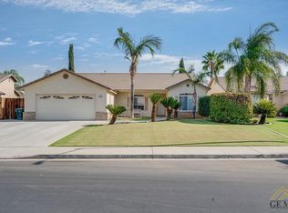 12416 Mauna Loa Ave, Bakersfield, CA 93312