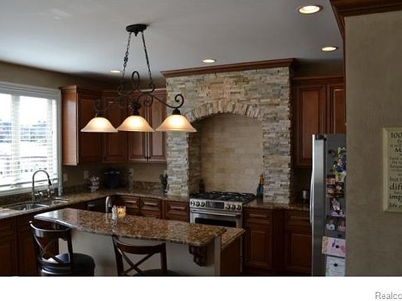 5th image of 8505 Boulder Shores Dr