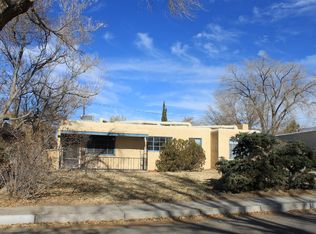 8133 Hannett Ave NE, Albuquerque, NM 87110