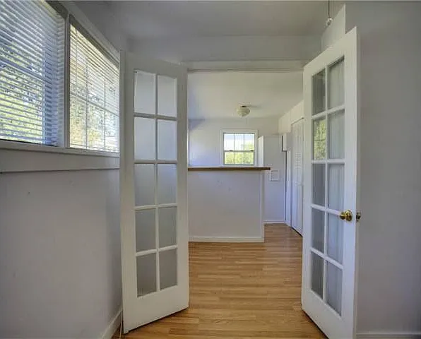 9011 Gramercy Pl SW — Photo 12