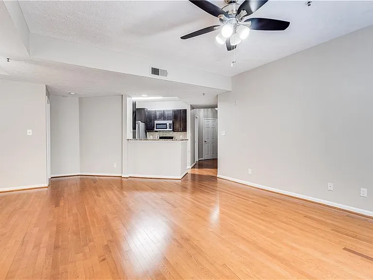 1250 Parkwood Cir SE #2201 — Photo 23