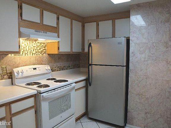 2nd image of 69130 Gerald Ford Dr APT 15