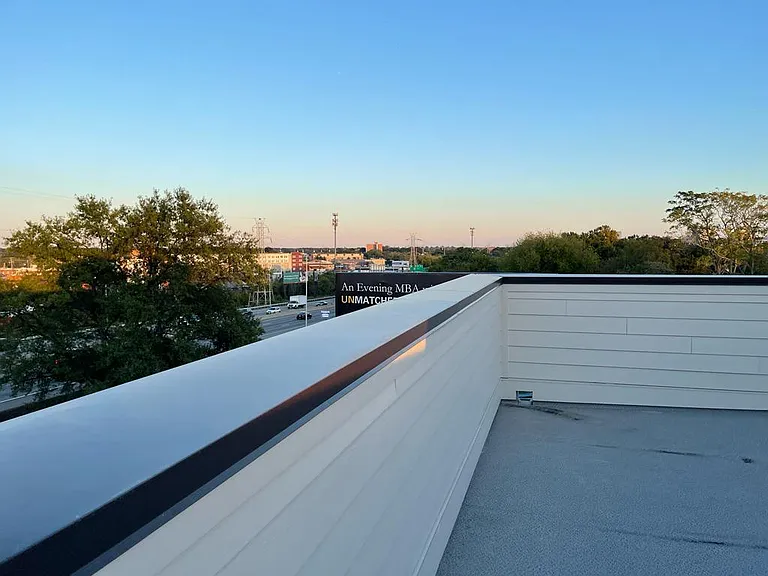 1524 Moore St #B — Photo 12
