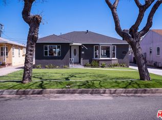 8700 S 8th Ave, Inglewood, CA 90305