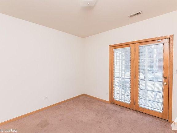 2nd image of 1465 W Cortez St #213