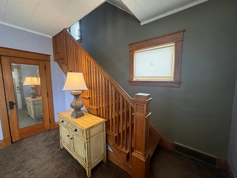 813 Miner St — Photo 9