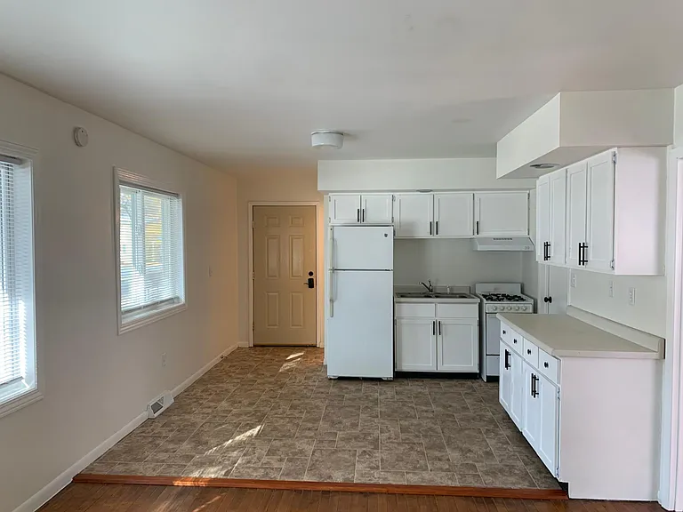 115 N 4th Ave #A — Photo 1